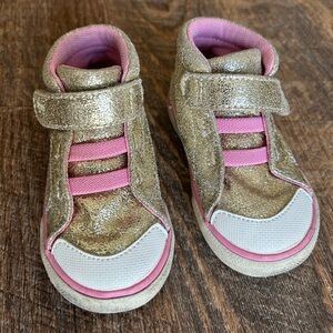 See Kai Run Toddler Sneaker, Size 5